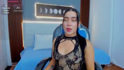 amy_leah_ online show from March 18, 8:37 pm