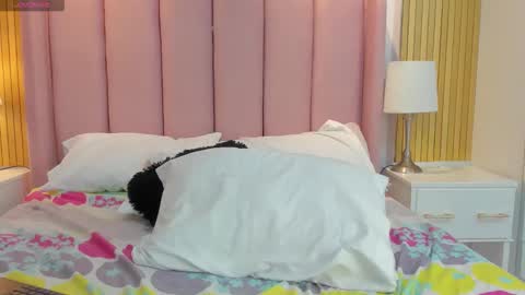 Amy  online show from February 28, 5:00 am