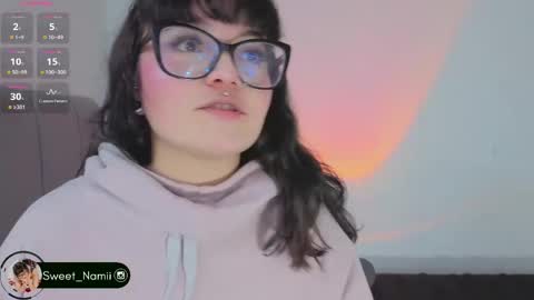 Hello I am Allison Welcome to my room and let is  have a good time together whith me online show from March 30, 10:54 pm