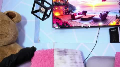 Emy Noa  online show from April 1, 12:55 am