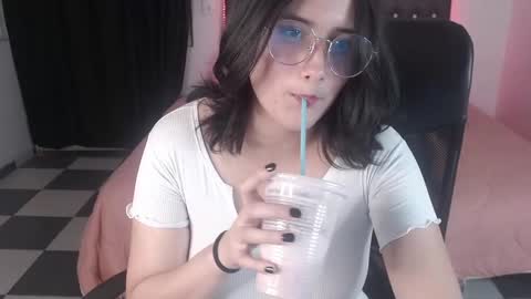 A M Y online show from February 25, 2:03 am