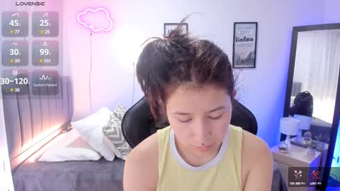 Amy sophia 3 online show from March 10, 1:43 pm