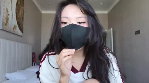 girl next door named Amy online show from September 19, 6:28 am