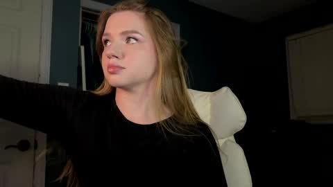 Amy online show from April 16, 3:06 am