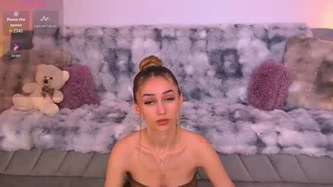 amykentt online show from June 28, 3:08 pm