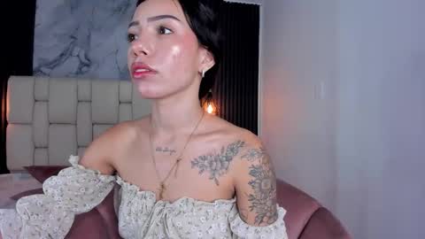 Amy online show from October 20, 2:22 pm