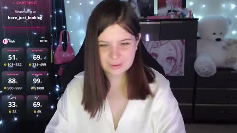 amyvibes online show from September 12, 8:11 pm