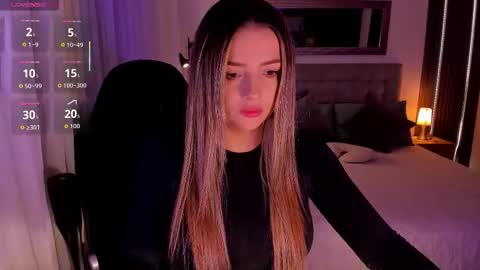 Snapshot of amywoods chatting on October 14, 7:28 pm    online show from October 14, 7:28 pm