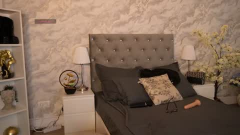 AmyDiamond online show from June 21, 8:15 pm
