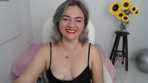  Ana  online show from September 20, 12:57 am