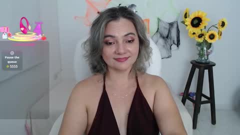 Snapshot of ana_hotmilfx chatting on October 30, 1:06 am ANA online show from October 30, 1:06 am