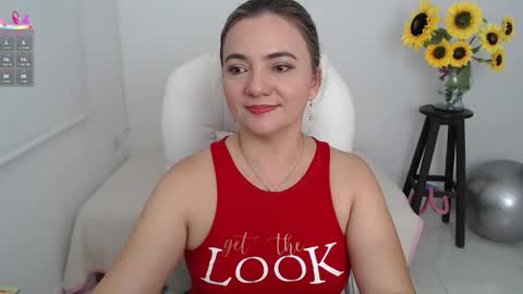 Snapshot of ana_hotmilfx chatting on September 11, 12:45 am ANA online show from September 11, 12:45 am