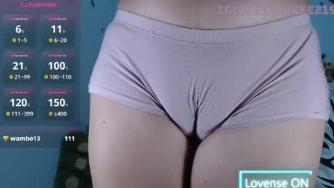 Ana lopez - Cameltoe girl  online show from May 19, 8:49 pm