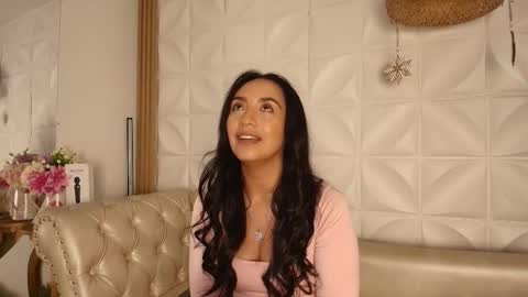   online show from January 7, 8:47 pm