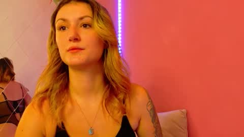 anaayss online show from November 10, 5:54 am