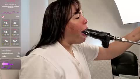 Anabel Alice Gandara online show from June 4, 4:57 pm