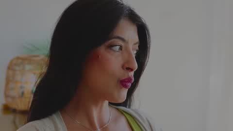 anabelcurvy online show from November 10, 2:20 pm