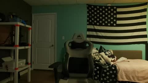 Anabelleleigh online show from December 18, 3:24 am