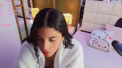 Anahi  online show from March 6, 8:27 pm