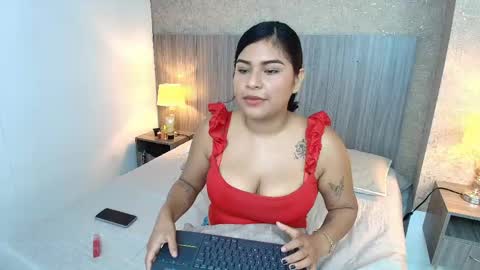 Anais online show from May 27, 11:29 am