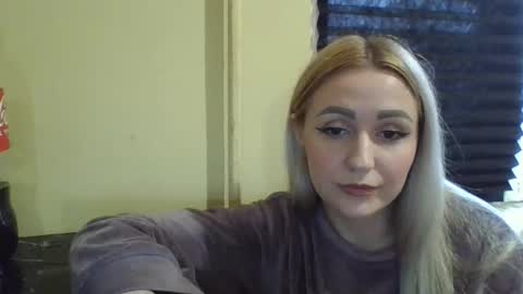 Snapshot of analqueen2024 chatting on October 25, 6:13 am analqueen2024 online show from October 25, 6:13 am