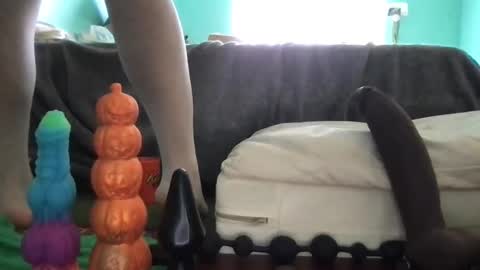 Mandy online show from September 12, 4:42 pm