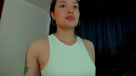 Ann online show from January 22, 9:43 pm