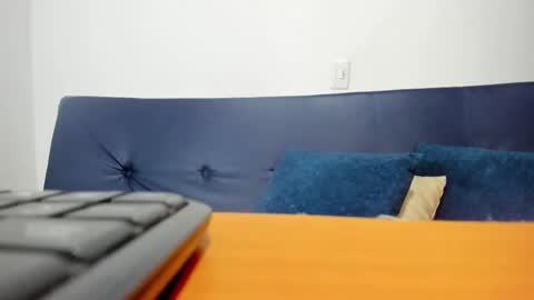 Ana Myle online show from March 11, 1:01 pm