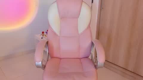 Anastacia online show from March 12, 1:42 am