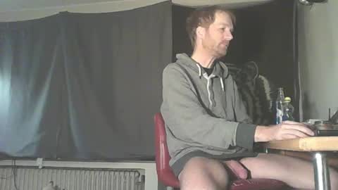 andi101 online show from February 3, 3:04 am