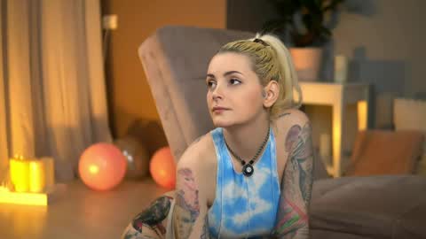 Rosse online show from April 22, 10:00 am