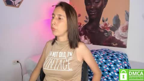 A l e online show from November 1, 5:45 pm