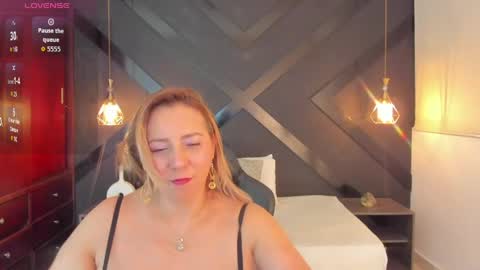 A N D R E online show from May 21, 2:07 am