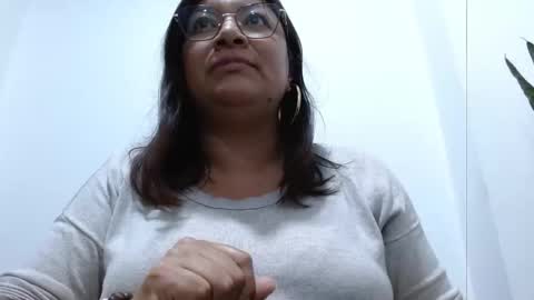 Andrea Model trainer Luxury ST online show from September 19, 11:30 pm