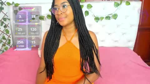 Naomi Andrea Daviss online show from October 13, 1:35 pm