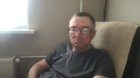 andreass60 online show from June 16, 5:44 am
