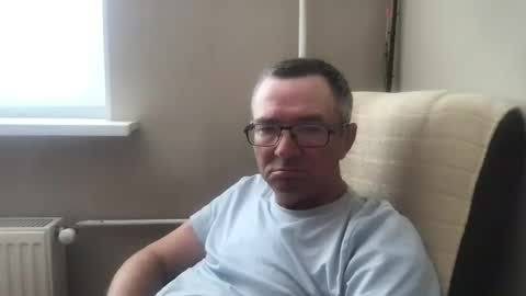 andreass60 online show from June 15, 5:43 am
