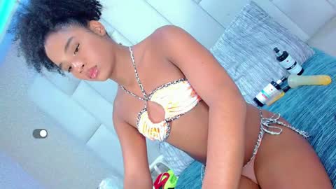 andreayano online show from September 13, 4:59 am