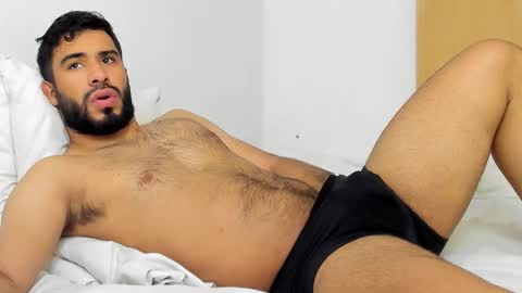 ANDRES CORTES   online show from February 15, 5:10 am