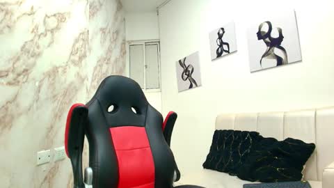 andres_stud online show from January 8, 4:29 am