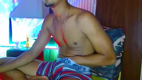 andreswj bigcock20 online show from October 2, 8:57 am