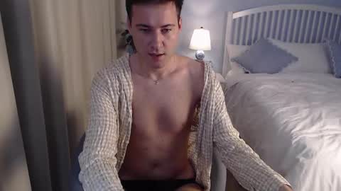 Justin Andrew online show from September 16, 10:17 am