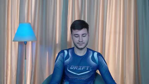 Justin Andrew online show from November 1, 9:30 am