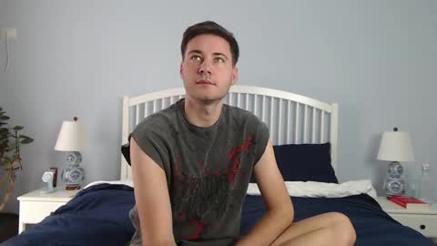 Justin Andrew online show from September 25, 9:49 am