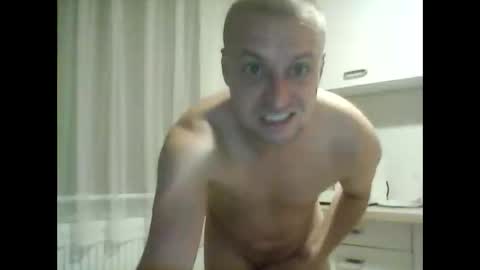 andrew3356577 online show from September 8, 10:53 pm