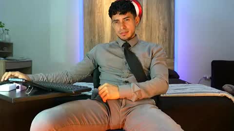 Andrew online show from October 8, 3:45 am