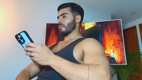 ANDREW WEST online show from March 3, 11:46 pm