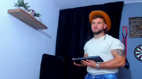 Andrew Diaz online show from April 22, 6:42 am