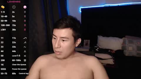 andrewmhilton_ online show from September 11, 6:03 am