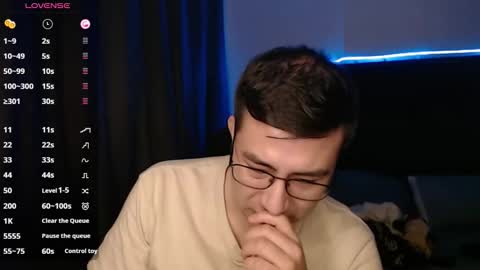 andrewmhilton_ online show from September 25, 6:09 am